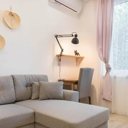 Art 30 Apartment *